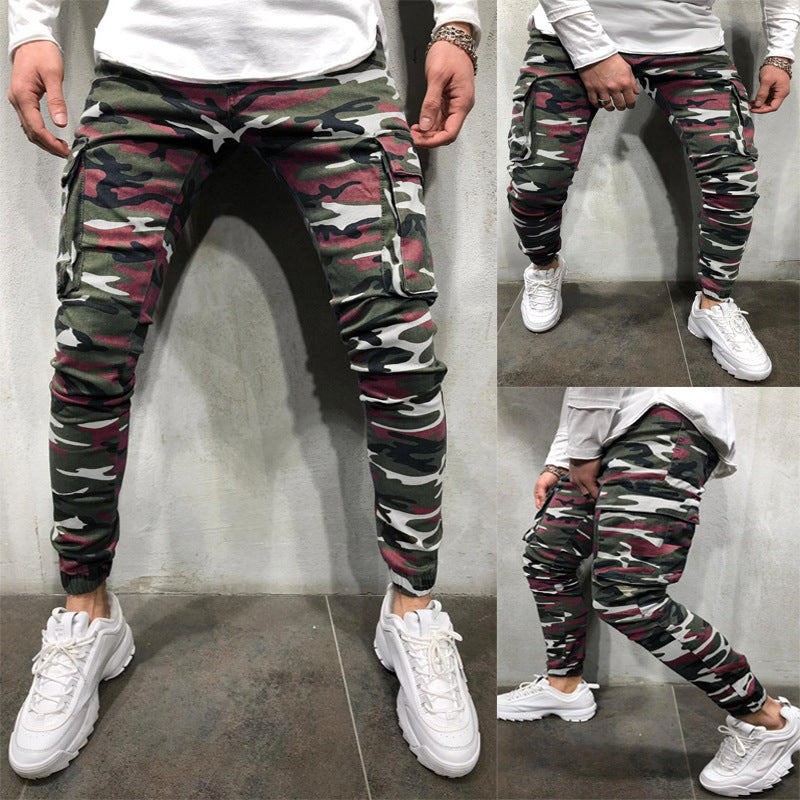 Men's Camouflage Cargo Jeans with Multi Pocket Design